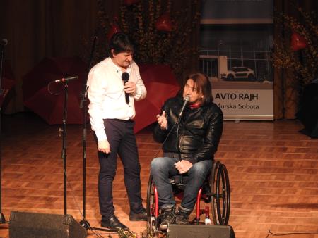 12. tradicionalni glasbeno-humoristični Valentinov koncert 35